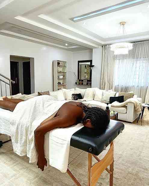 Glovic mobile massage premium service
